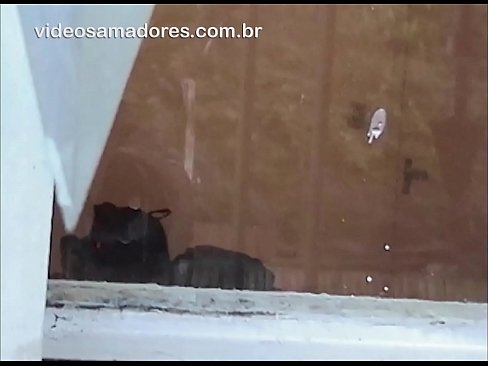 ❤️ Homme excité regardant sa copine avec un autre gars, enregistrant une vidéo de baise sans déranger le couple ️❌ Super sexe at us